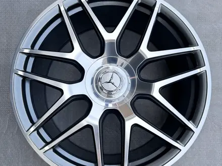 Оригинальные диски AMG R22 на Mercedes G Classe W463 Гелендваген за 1 100 000 тг. в Алматы – фото 14