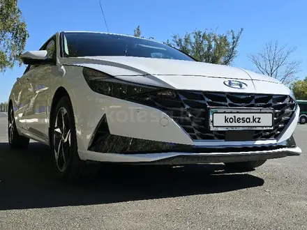 Hyundai Elantra 2023 года за 13 000 000 тг. в Костанай – фото 4