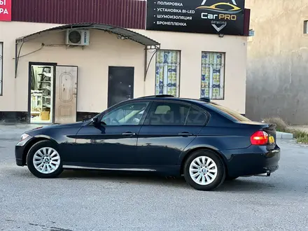 BMW 330 2008 года за 4 500 000 тг. в Актау – фото 2