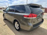 Toyota Sienna 2011 года за 7 500 000 тг. в Актау – фото 5