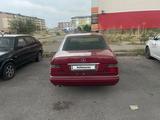 Mercedes-Benz E 220 1993 года за 1 500 000 тг. в Тараз