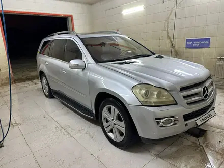 Mercedes-Benz GL 500 2007 года за 7 500 000 тг. в Жанаозен – фото 4