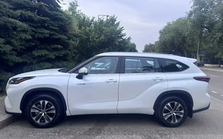 Toyota Highlander 2022 годаүшін25 000 000 тг. в Алматы