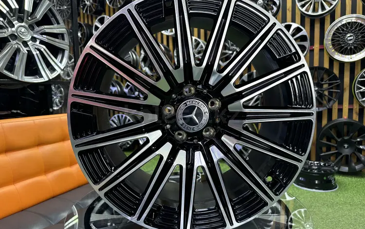Диски Mercedes Benz R-19*5*112 разно широкие в наличии Astana за 308 000 тг. в Астана