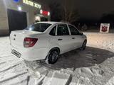 ВАЗ (Lada) Granta 2190 2013 годаfor2 250 000 тг. в Уральск – фото 2