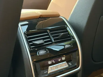 BMW X5 2022 года за 33 000 000 тг. в Алматы – фото 29