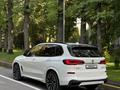 BMW X5 2022 года за 33 000 000 тг. в Алматы – фото 4