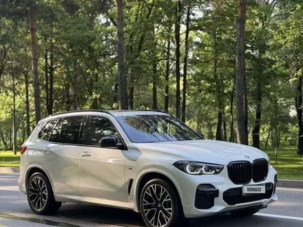 BMW X5 2022 года за 33 000 000 тг. в Алматы – фото 8