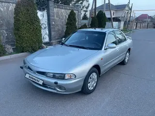 Mitsubishi Galant