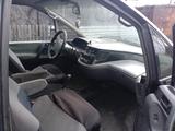 Toyota Previa 1994 года за 2 344 695 тг. в Караганда – фото 2