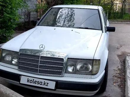 Mercedes-Benz E 300 1989 года за 2 200 000 тг. в Алматы – фото 5