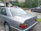 Mercedes-Benz E 300 1990 года за 1 350 000 тг. в Алматы – фото 3