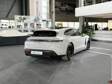 Porsche Taycan GTS Sport Turismo 2025 года за 98 000 000 тг. в Алматы – фото 4