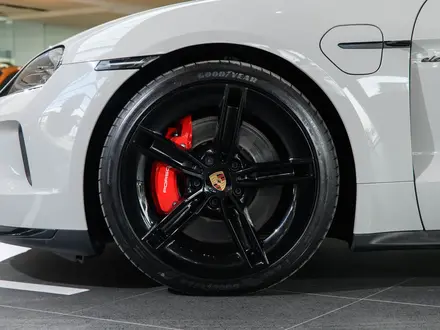 Porsche Taycan GTS Sport Turismo 2025 года за 98 000 000 тг. в Алматы – фото 7