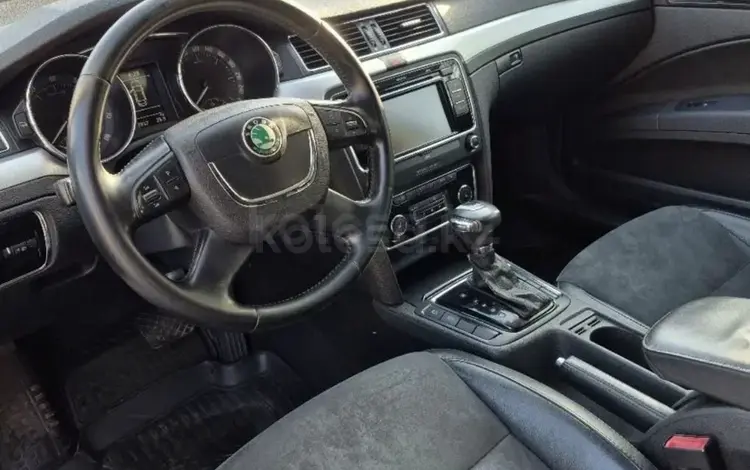 Skoda Superb 2012 года за 4 000 000 тг. в Алматы
