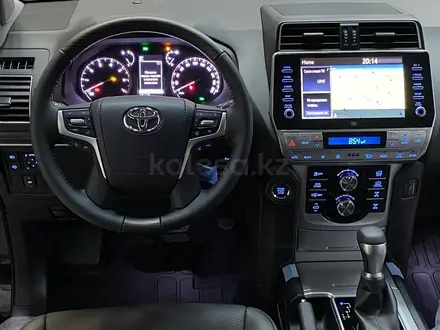Toyota Land Cruiser Prado Luxe 2022 года за 55 000 000 тг. в Алматы – фото 7