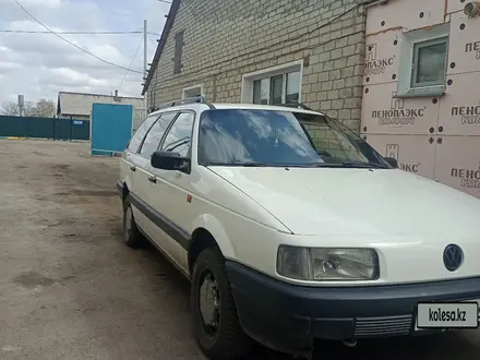 Volkswagen Passat 1993 годаүшін1 800 000 тг. в Павлодар