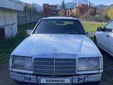 Mercedes-Benz E 200 1992 года за 550 000 тг. в Алматы – фото 2