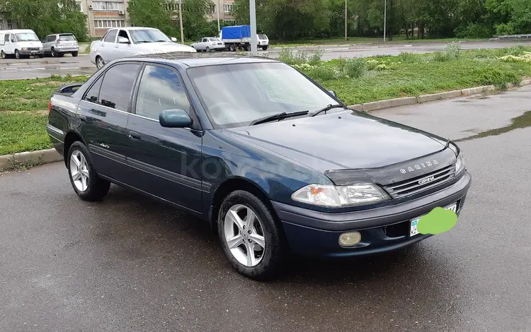 Toyota Carina 1998 года за 3 600 000 тг. в Усть-Каменогорск
