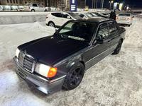 Mercedes-Benz E 230 1992 годаүшін1 350 000 тг. в Караганда