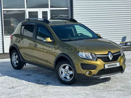 Renault Sandero Stepway 2015 года за 5 300 000 тг. в Актобе – фото 9