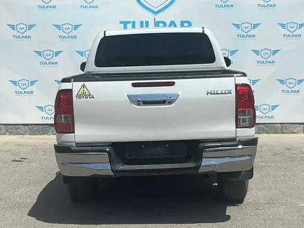 Toyota Hilux 2018 года за 16 490 000 тг. в Актау – фото 2