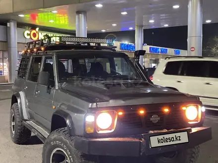 Nissan Patrol 1991 года за 8 999 999 тг. в Алматы – фото 2