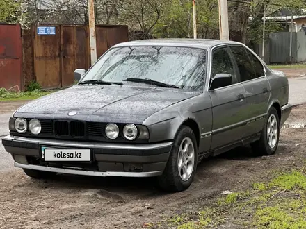 BMW 520 1991 года за 1 020 000 тг. в Алматы – фото 2