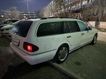 Mercedes-Benz E 320 1998 года за 3 500 000 тг. в Актау – фото 5