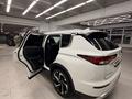 Mitsubishi Outlander 2022 годаүшін14 200 000 тг. в Алматы – фото 2