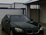 BMW 750 2011 годаүшін4 200 000 тг. в Актау