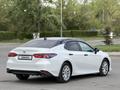 Toyota Camry 2021 года за 13 900 000 тг. в Павлодар – фото 8