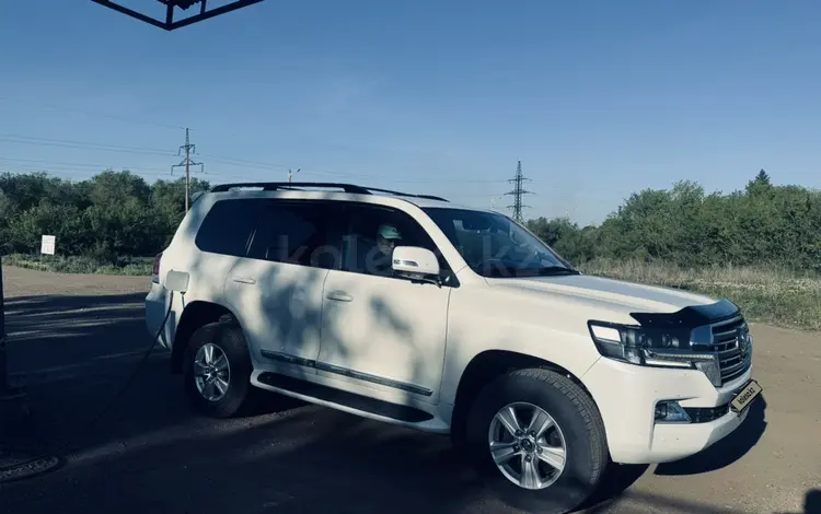 Toyota Land Cruiser 2018 года за 29 500 000 тг. в Усть-Каменогорск