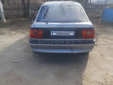 Opel Vectra 1994 года за 400 000 тг. в Актобе – фото 2