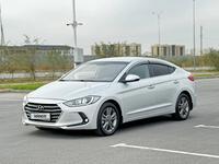 Hyundai Elantra 2017 годаfor7 900 000 тг. в Шымкент