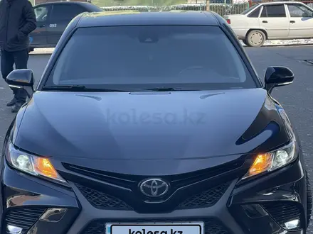 Toyota Camry 2019 года за 13 000 000 тг. в Алматы – фото 6