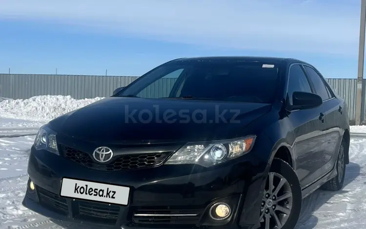 Toyota Camry 2012 годаүшін7 100 000 тг. в Уральск