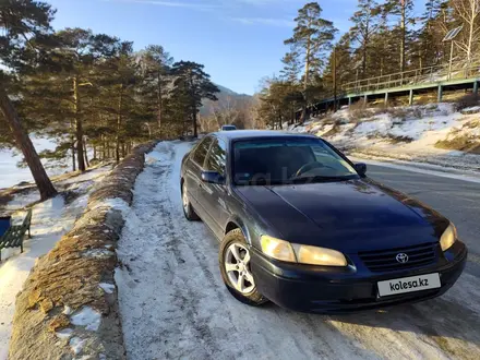 Toyota Camry 1998 года за 3 000 000 тг. в Астана – фото 3