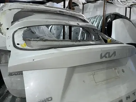 Крышка багажника Kia за 12 500 тг. в Астана – фото 9