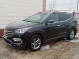 Hyundai Santa Fe 2017 года за 7 800 000 тг. в Атырау