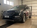 Hyundai Santa Fe 2017 года за 7 800 000 тг. в Атырау – фото 4
