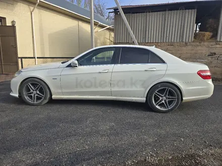 Mercedes-Benz E 200 2012 года за 9 500 000 тг. в Шымкент – фото 10