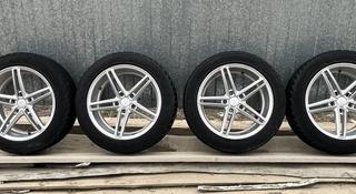 Диски 215/55 R17 с покрышками в хорошем состоянии и покрышки и диски за 180 000 тг. в Атырау