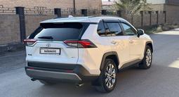 Toyota RAV4 2019 года за 14 800 000 тг. в Астана – фото 3