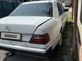 Mercedes-Benz E 200 1989 годаүшін870 000 тг. в Алматы – фото 5