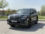 Lexus LX 570 2015 года за 35 000 000 тг. в Шымкент