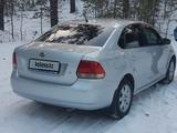 Volkswagen Polo 2011 года за 3 500 000 тг. в Семей – фото 2