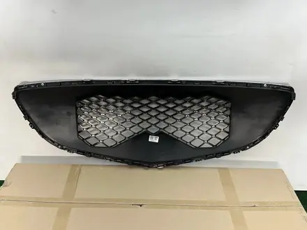 Решетка радиатора Genesis GV70 (2022-2026) NEW ORIGINAL за 10 000 тг. в Алматы – фото 9