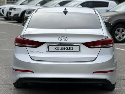 Hyundai Elantra 2016 года за 7 000 000 тг. в Актау – фото 6