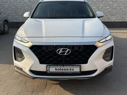 Hyundai Santa Fe 2019 года за 10 500 000 тг. в Алматы